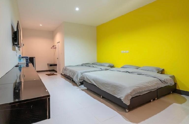 แอ่ว-ดีld Hotel&Residences Ngao Kültér fotó