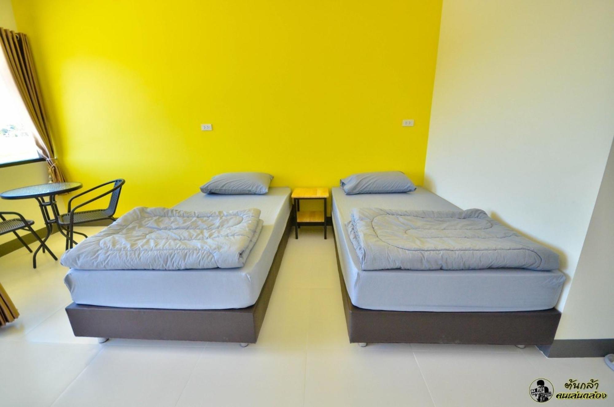 แอ่ว-ดีld Hotel&Residences Ngao Kültér fotó